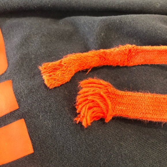 PUMA/ HOODIE - Picture 6 of 6